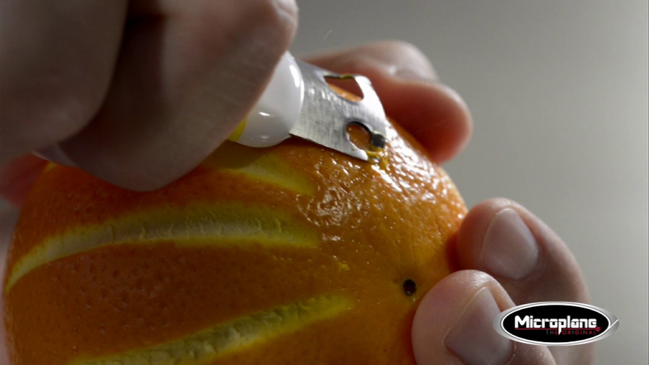 Zests Microplane 3-in-1 Ultimate Citrus Tool 2.0 Garnishes /& Scores