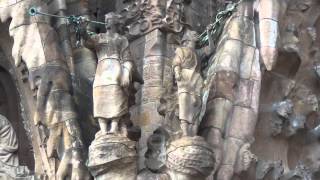 Саграда Фамилия  - The Sagrada Familia(сайт - http://nikadim.us/ Саграда Фамилия (Храм Святого Семейства) Саграда Фамилия – поразительный по красоте храм..., 2016-01-30T17:57:13.000Z)