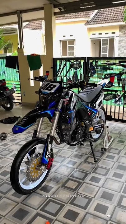 Waktunya mandiin si limit #crf #supermoto #supermoto