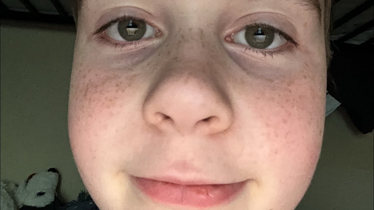Me doing absolutely random funny stuff cuz I can - YouTube