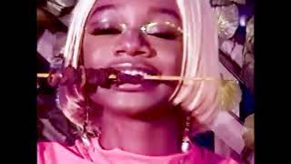 Amaarae - SAD GIRLZ LUV MONEY ft Moliy