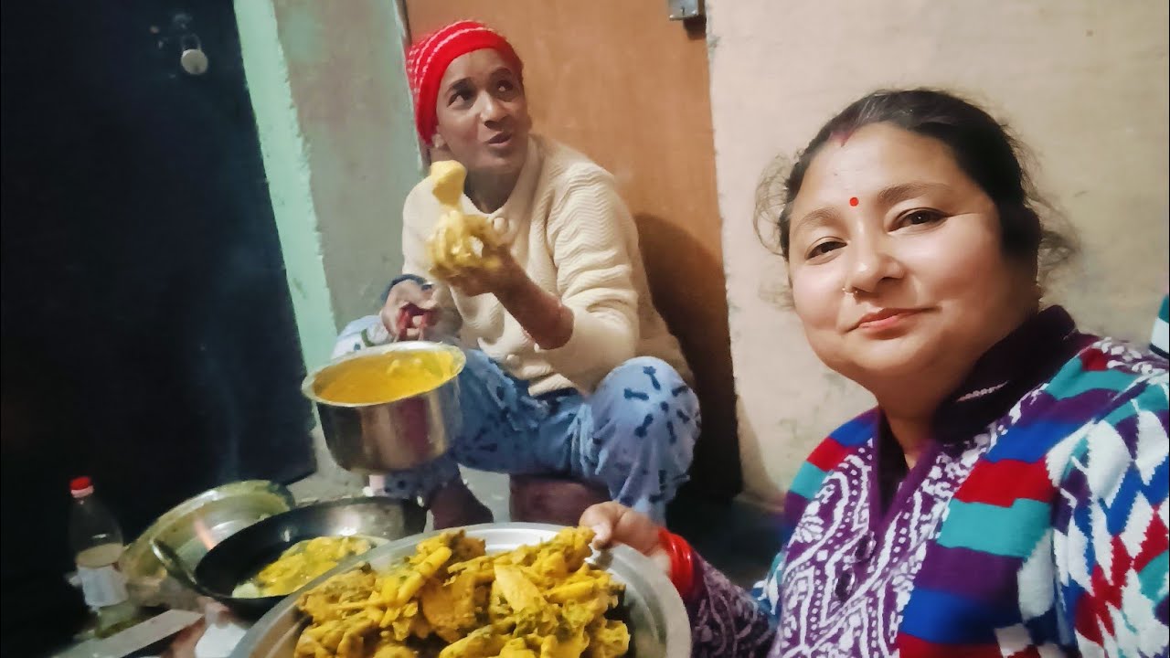  आज चूल्हे पर बनाया टेस्टी खाना💓🍲