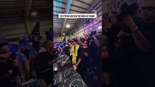 Download Lagu Beltran at the Tampa air hanger show #techno #music #rave #dance #airshow #beltran MP3 Download Lagu Beltran at the Tampa air hanger show #techno #music #rave #dance #airshow #beltran MP3