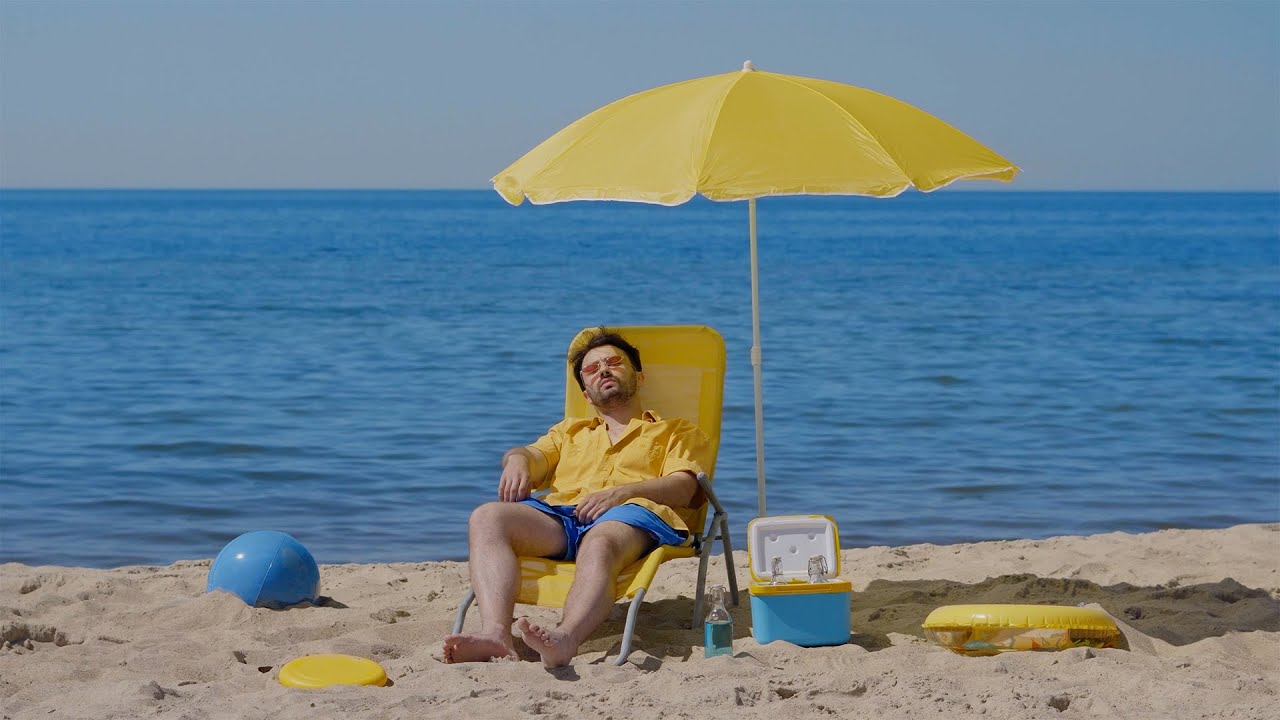 Guarda MEANDI - SUMMERTIME (Official Music Video) su YouTube Guarda MEANDI - SUMMERTIME (Official Music Video) su YouTube