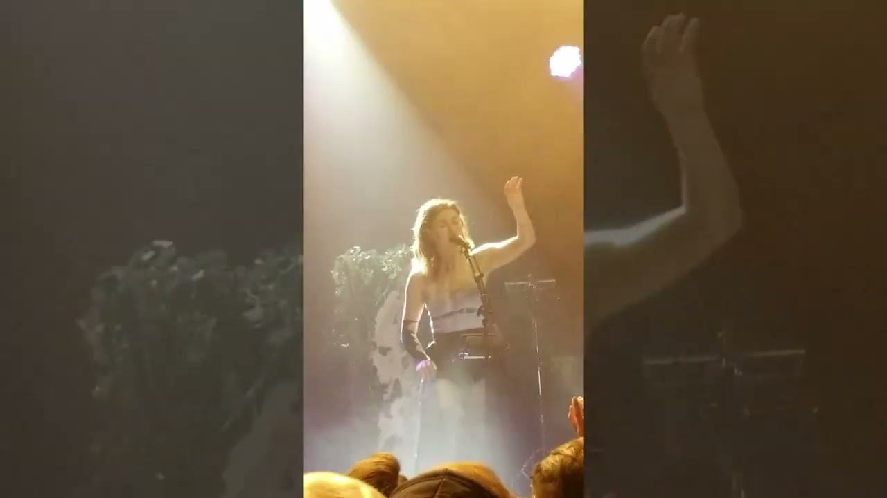 Kimbra - Boston - Settle Down 2/17/23