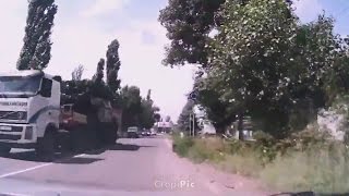 Breaking - Mh17 Russian Buk Launcher In Makiivka Ukraine Video July 17 2014