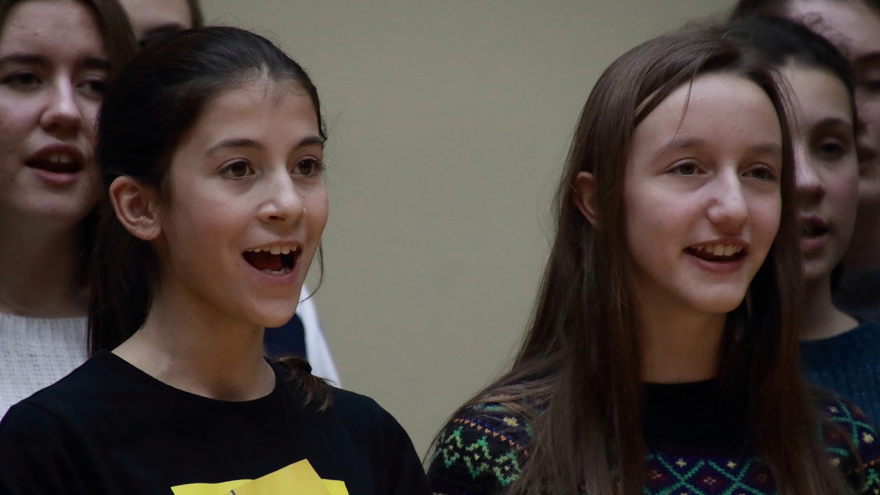 Cuatro Baladas Amarillas de Bob Chilcott, Pequeños Cantores de la JORCAM en Radio Clásica