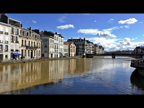 Vídeo: Por que visitar Bayonne, França?