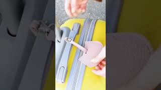 Don&#39;t lose your luggage while traveling! DIY your own tag. Full video on my channel Las Alenas DIY