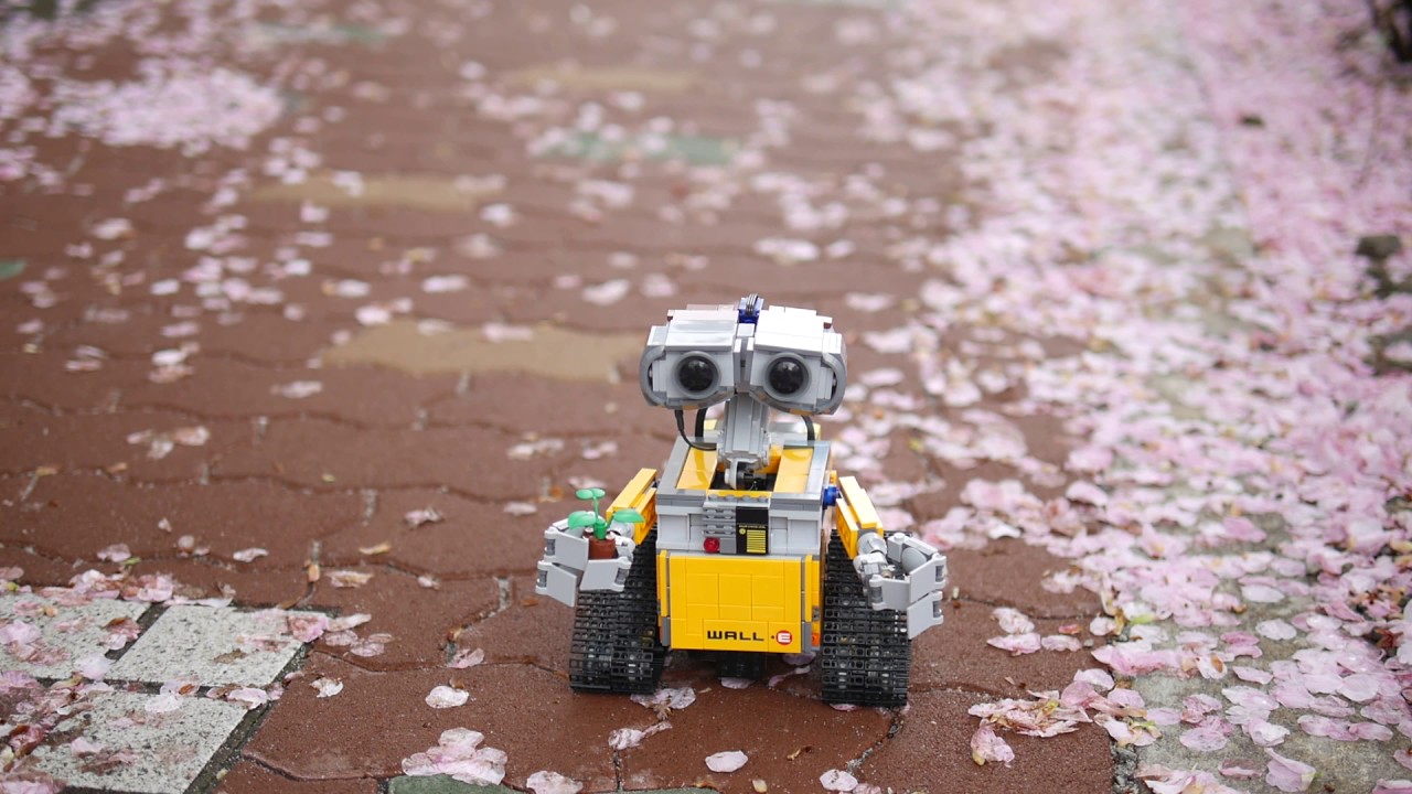 WALL-E LEGO(21303)をロボット化しました。 - YouTube