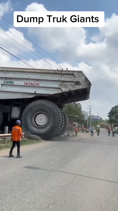 Truck Terbesar Di Dunia #dumptruck #excavator #dumtruk #automobile #mobildumtruck #bulldozer