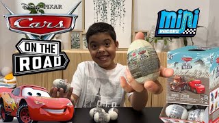 Disney Pixar Cars On The Road Mystery Dino Surprise Eggs Toy Unboxing Lightning McQueen