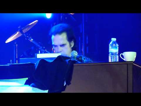 Nick Cave and the Bad Seeds - Give Us A Kiss