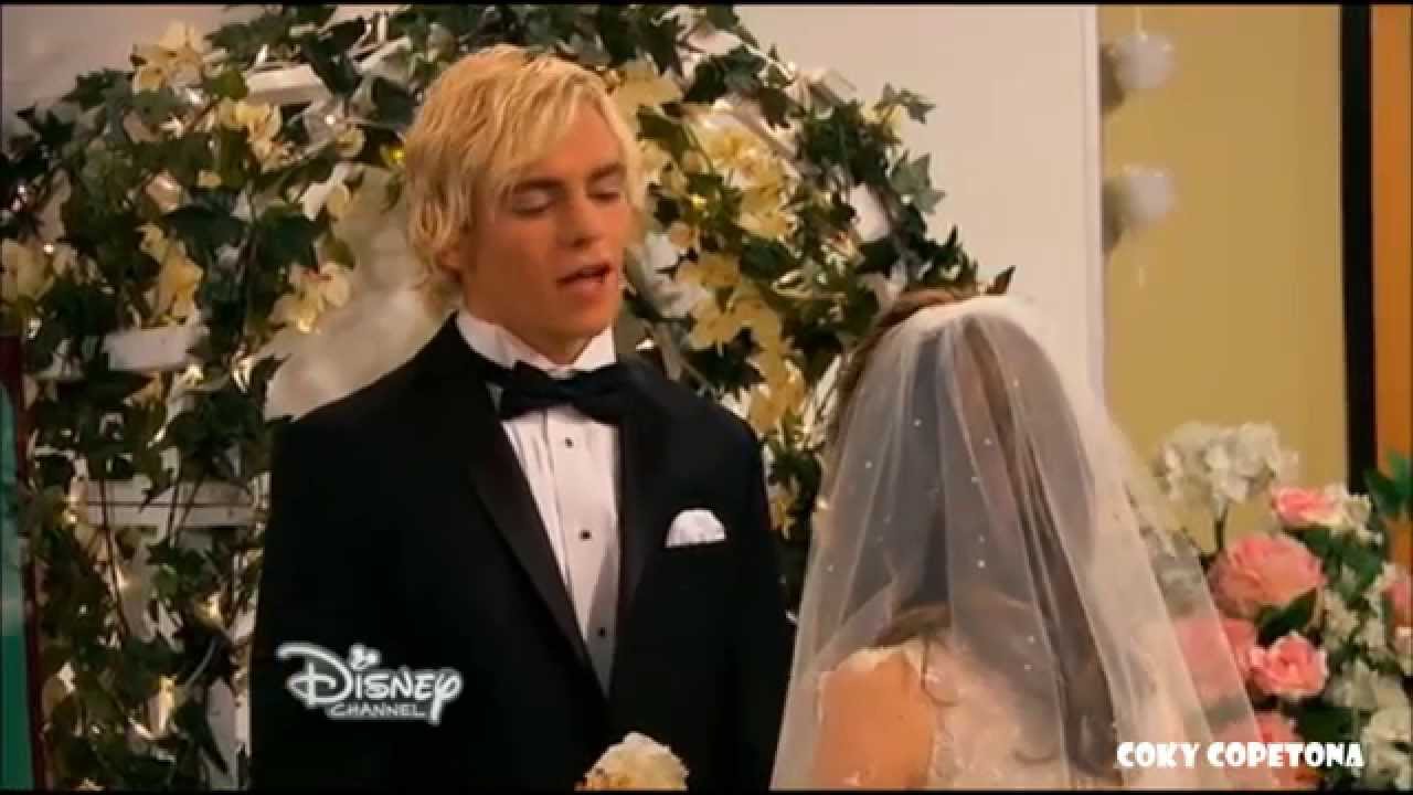 Did austin and ally actually get married?
