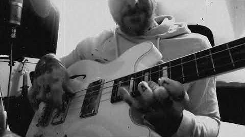 Bassist Josh Paul with his Warwick Starbass 2