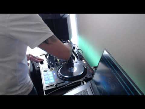 Eemzee - New Trance Show #3 - www.happynation.co.uk - 8.4.22