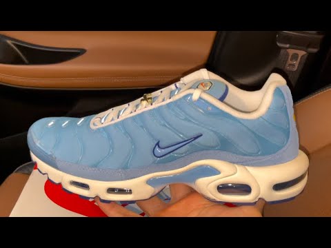 Nike Air Max Plus SE First Use University Blue shoes - YouTube