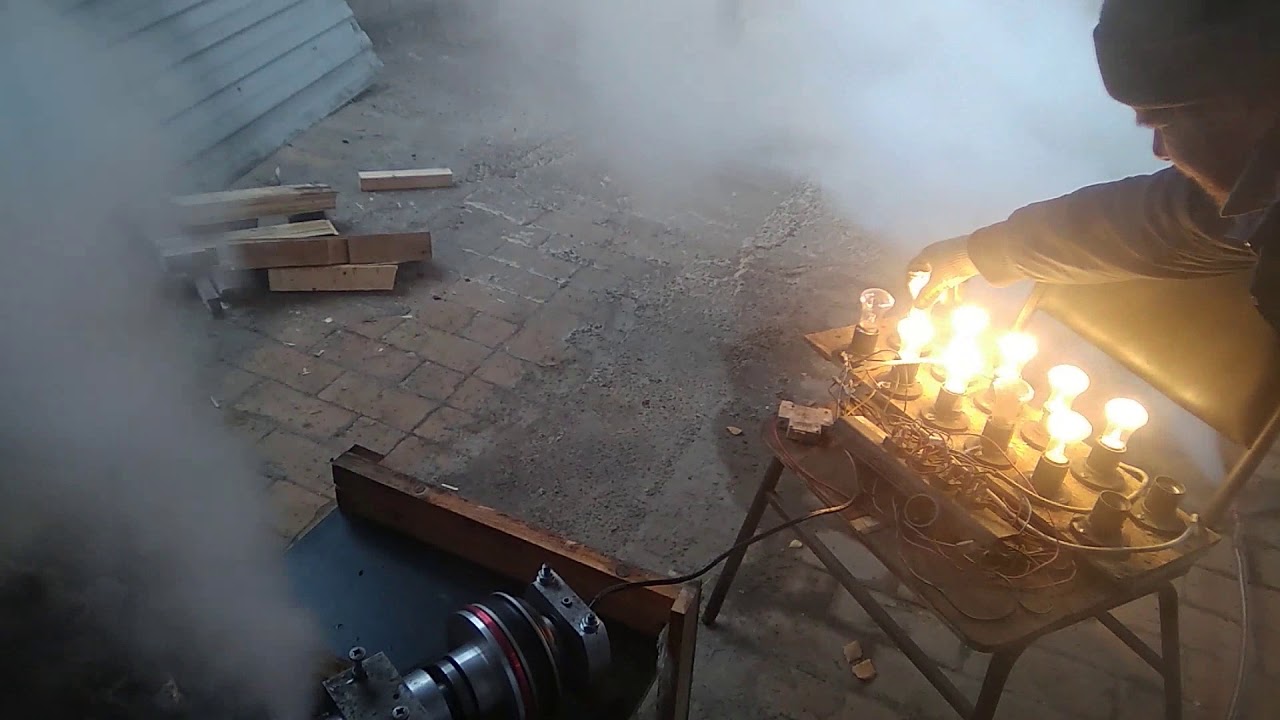 Паровой роторный двигатель дает электричество - YouTube