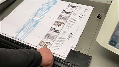 Komori Lithrone LS 429 M (2006) Imprints: 130 Mio. approx.