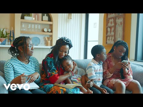 Phat-E - Sweet Mama ft. Yemi-O, George Akomas, Chika, BJ-Sax