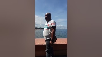 lagu bugis Ade Pangampe semoga terhibur ...