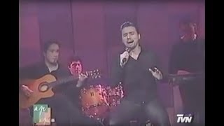 Santos Chávez - Con el Amor no se juega (TVN, 2001) chords