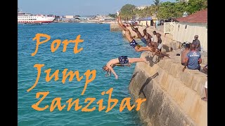 ZanzBros - Stone Town Pier jumping dive Forodhani Zanzibar Port Sansibar