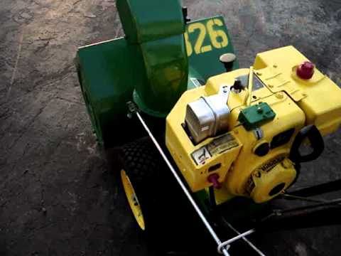 John Deere 826 Snow Blower - YouTube