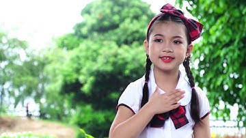 Tiễn thầy đi bộ đội