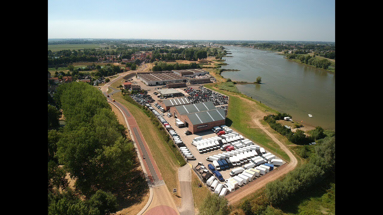 Autobedrijf Van der Wal & Zonen - YouTube