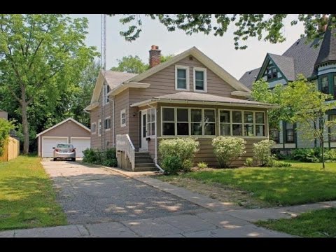 207 S 3rd St, Delavan, WI home video tour