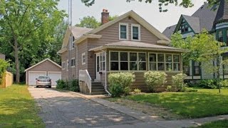 207 S 3rd St video tour
