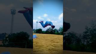 Front flip || 🎶💕❤️❤️💕#backflip #ytshorts #trending #shorts