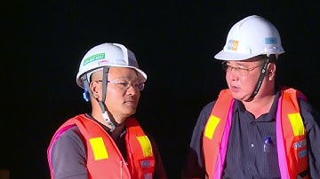 Đổ bê tông cọc khoan nhồi đầu tiên bệ trụ chính cầu Mỹ Thuận 2   HD 1080p