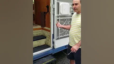 Disconnect RV Propane/CO Detector