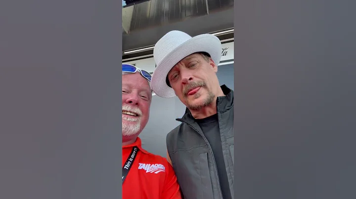 April 24, 2022 Kidd Rock sending a message to Donna!