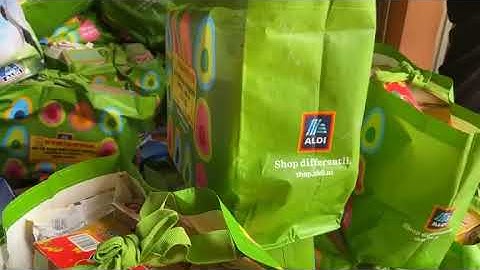 Tặng 500 Phần Quà Cho Bà Con Có Hoàn Cảnh Khó Khăn, Khiếm Thị tại Lạc Hòa, Vĩnh Châu, Sóc Trăng