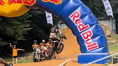 I raced a Cake Kalk in a Red Bull Hard Enduro and ...