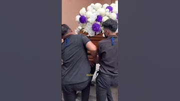 Tang lễ diễn viên Quý Bình: xúc động trước giờ phút nhập quang