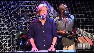 Video thumbnail of "Hall and Oates - "You Make My Dreams" - Live at the Troubadour 2008"