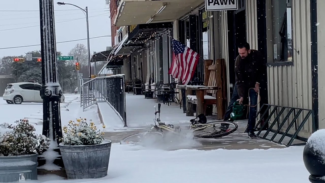 20240115 Midlothian, TX Moderate Lake Effect Snowfall Event in