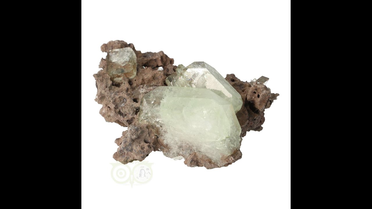 Groene Apofyliet op Matrix Nr 16 - 106 gram