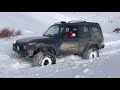 Land Rover Discovery (diesel) snow wheeling