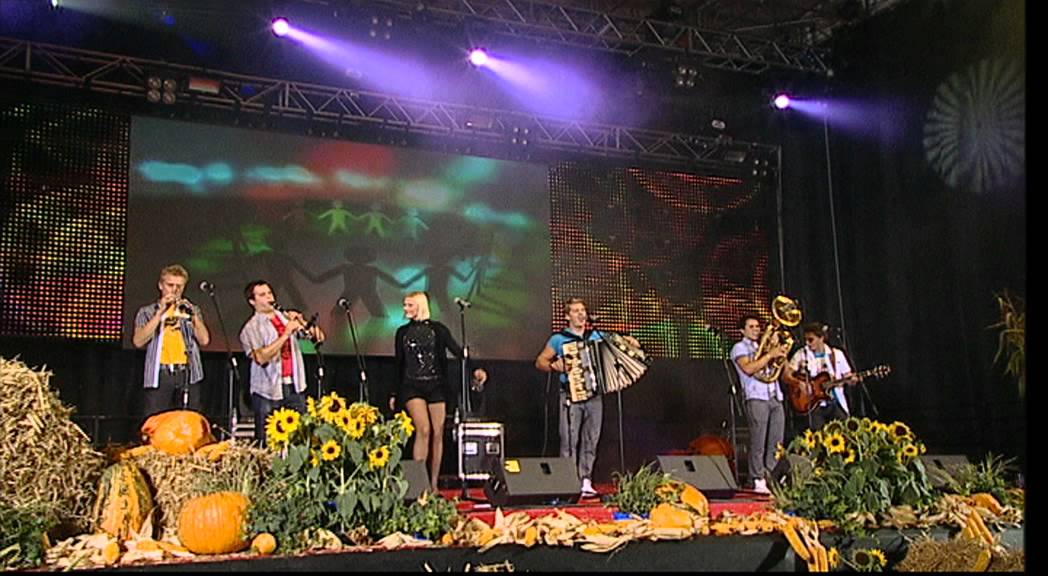 VESELI SVATJE - MI GA SPET ŽINGAMO