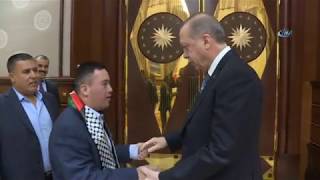 Cumhurbaşkanı Erdoğan, Down Sendromlu Filistinli Muhammed et-Tavil kabul Etti