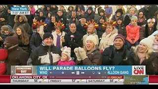 2013 Macys Thanksgiving Parade Cnn Interview With Vaughans, Boykos, Logans.