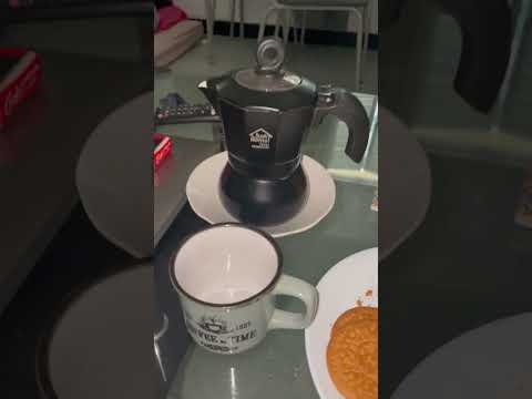 Le Café Du Retour قهوة الرجوع 