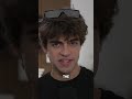 لماذا يجب عليك تجنب استخدام شفرات الحلاقة متعددة الشفرات