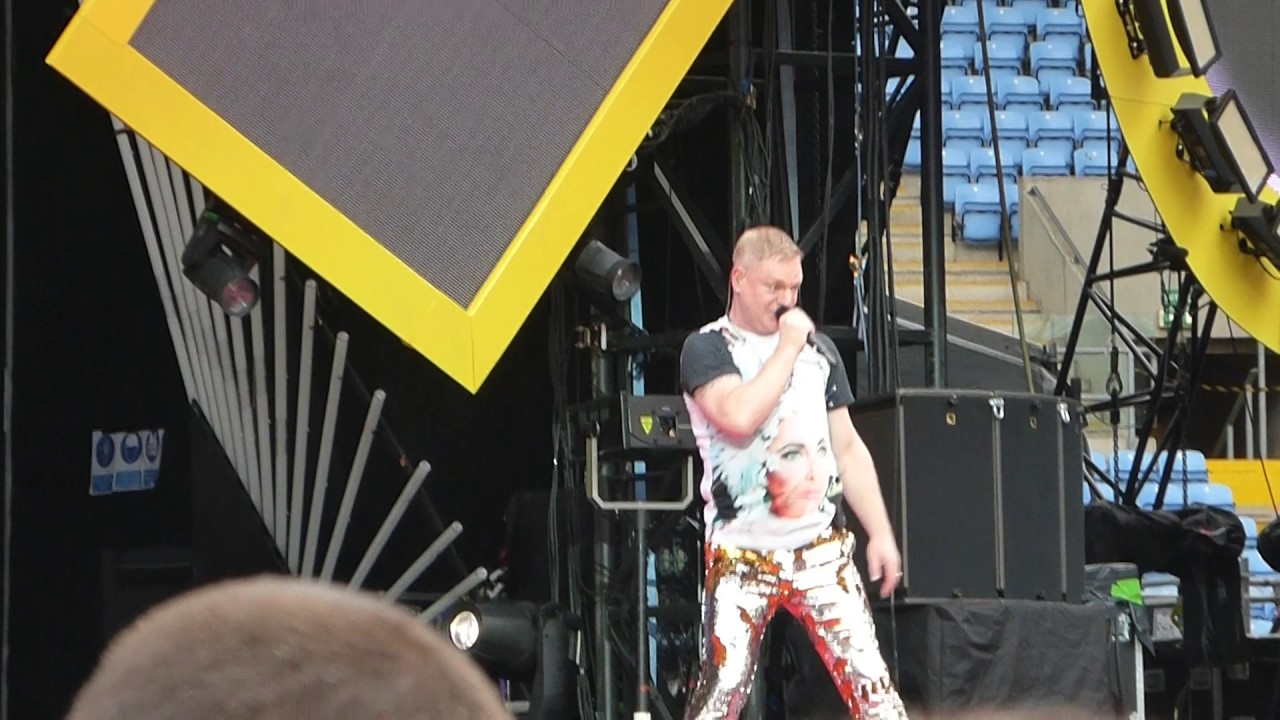 Erasure. Chorus , ricoh, coventry YouTube