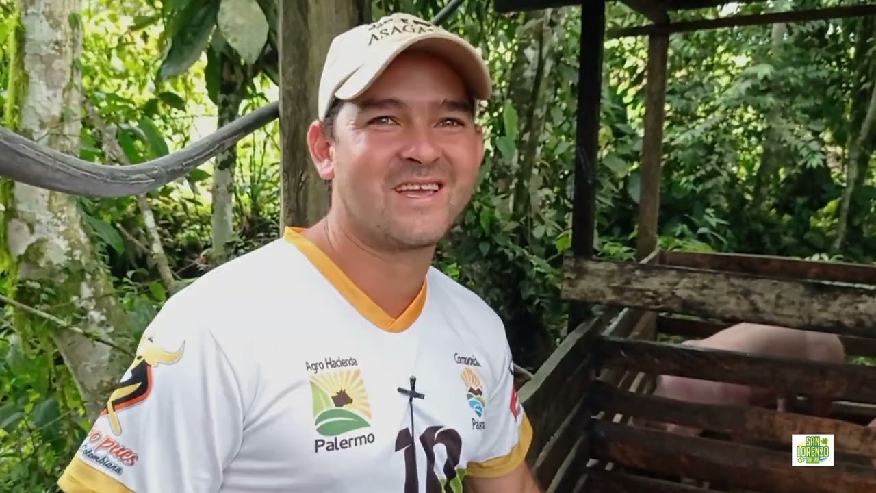 Agro Hacienda Palermo Crianza de Cerdos - Presentador Rubén Rosero Parte 1